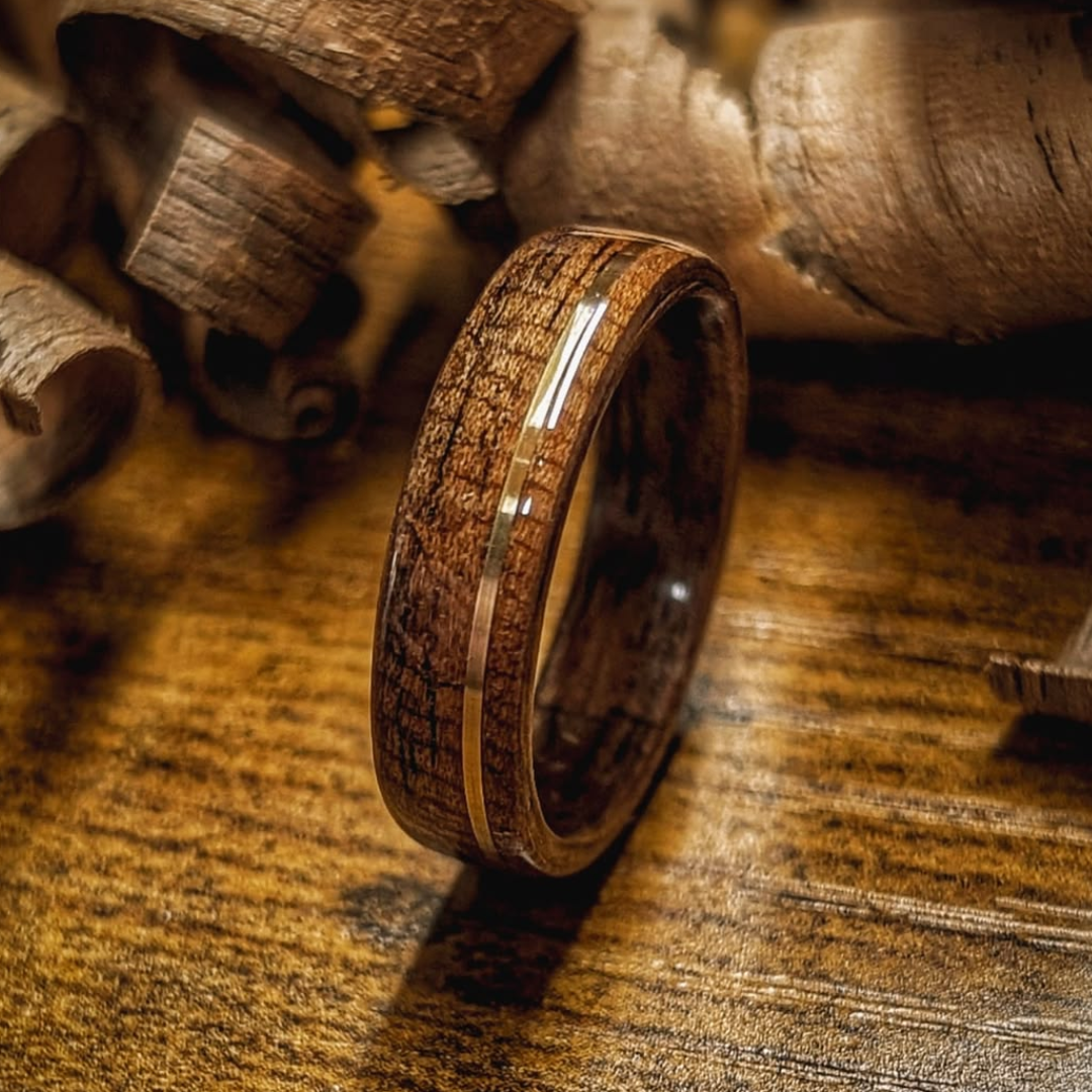 Imperial Engraved Gold Heritage Ring