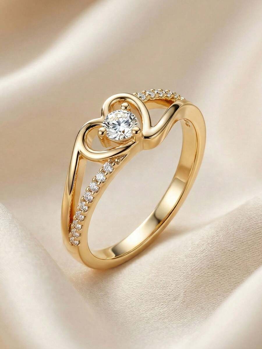 Charlotte – Elegant Ring with Sparkling Cubic Zirconia Heart
