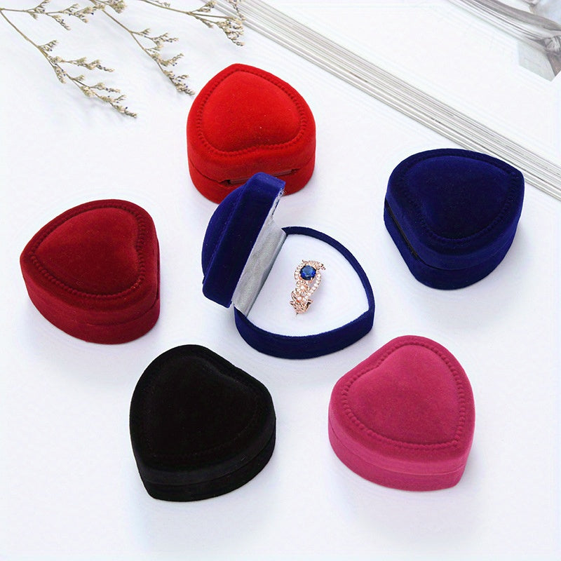 Luxurious Heart-Shaped Ring Box