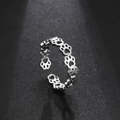 Paw Ring Made of Stainless Steel – Adjustable Finger Ring with Animal Motif for Women