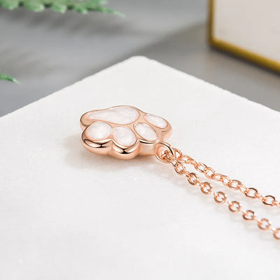 Necklace with Paw Pendant – Symbolic Animal Jewelry for Women