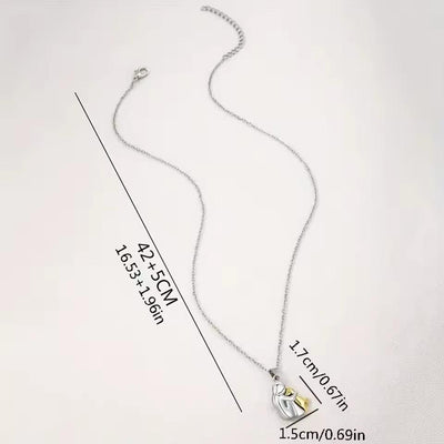 Mae & Rose | Dog Embrace Necklace