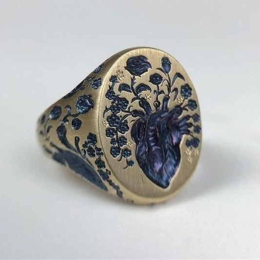 Blue Blossom Vintage Gold Ring